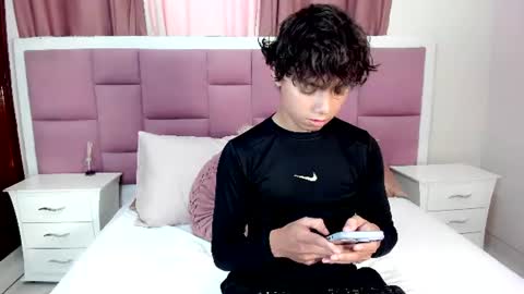 honeymoon_sariel online show from July 17, 5:19 pm