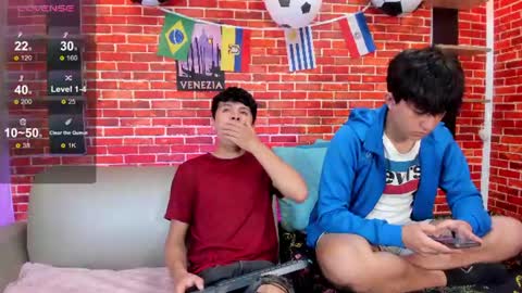 Jake y Troy online show from June 26, 8:11 pm
