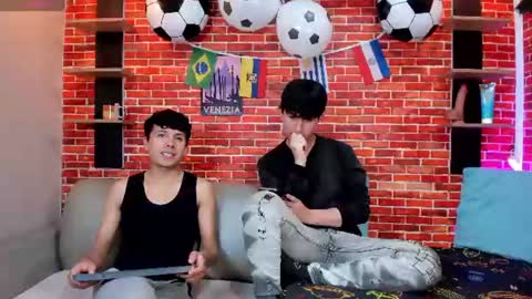 Jake y Troy online show from June 19, 8:13 pm