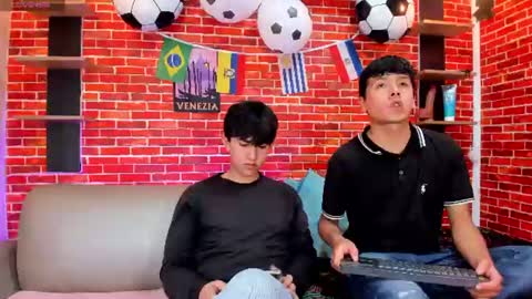 Jake y Troy online show from June 27, 7:52 pm