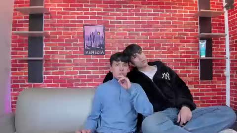 Jake y Troy online show from July 22, 8:23 pm