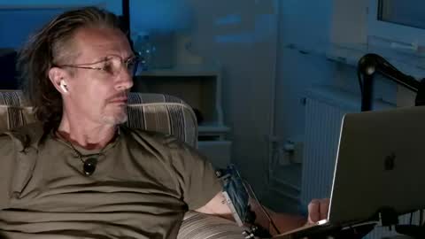horny_edgucated online show from May 8, 9:59 pm