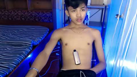 horny_joshxxx online show from July 1, 1:17 am
