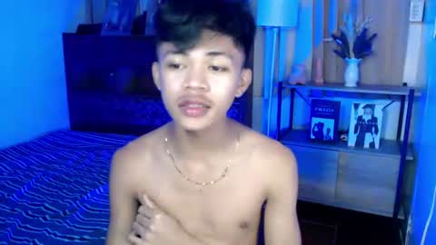 horny_joshxxx online show from June 19, 6:13 pm