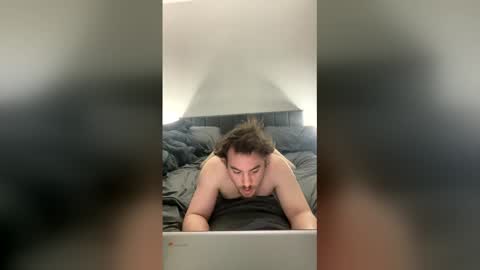 HornyandHot4U2 online show from May 29, 4:00 am