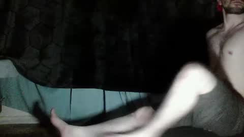 hornydude3435 online show from May 12, 1:03 am