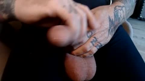 Hornyhumper online show from July 28, 3:21 pm