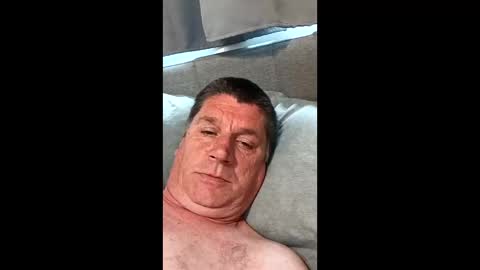 hornyman6942842 online show from May 16, 12:52 am