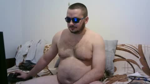 hornymonkey991 online show from July 28, 8:52 pm