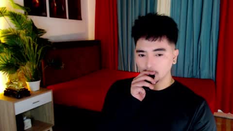 hot_daddy_core online show from July 13, 11:34 am