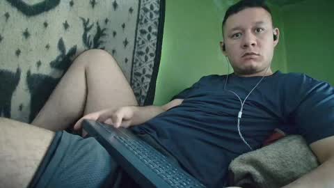 hot_guy36 online show from May 4, 3:58 pm