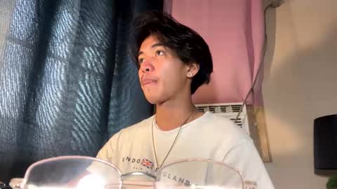 hot_kianxx online show from May 13, 5:48 am