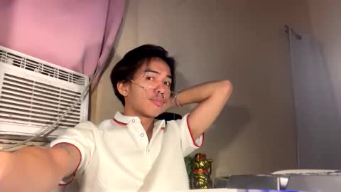 hot_kianxx online show from May 15, 9:56 pm