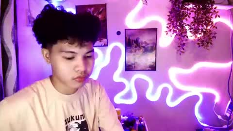 mark online show from July 12, 1:07 am