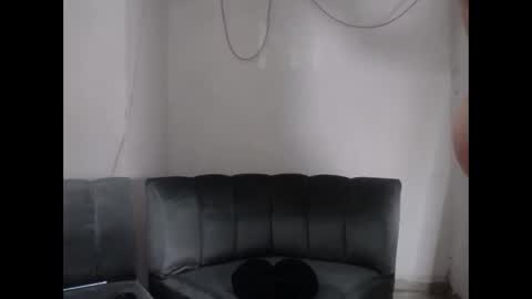 angel online show from May 8, 12:33 am