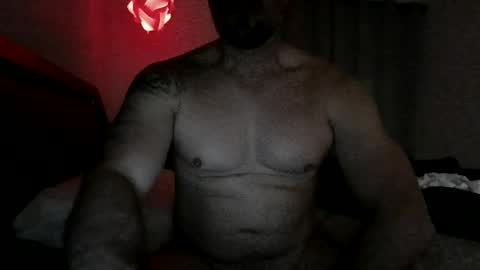 hotandhard123321 online show from May 16, 5:05 am