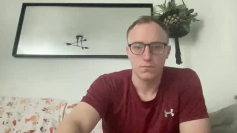 hotholby86 online show from November 15, 4:31 pm