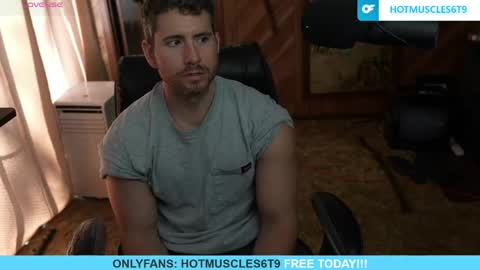 hotmuscles6t9 online show from May 8, 2:28 pm