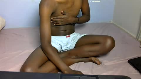 hotsexycouple44 online show from July 19, 9:54 pm