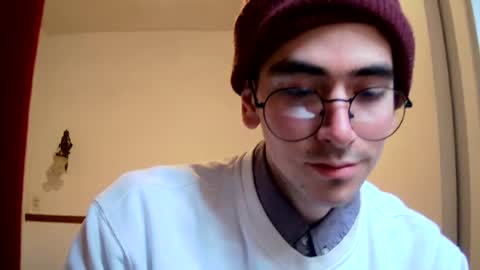 Hotstuff online show from July 12, 7:49 pm