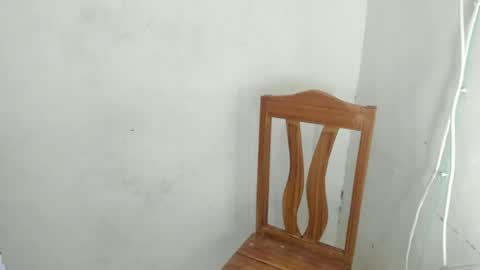 hottie_migs online show from June 12, 12:47 pm