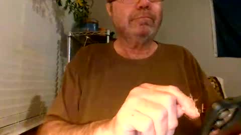 Hottop 1981 online show from April 30, 2:29 am