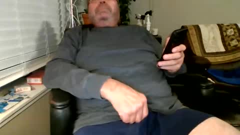 Hottop 1981 online show from May 2, 2:14 am