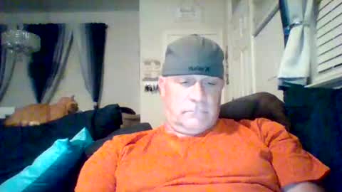 hotyummycock69 online show from May 18, 4:07 am