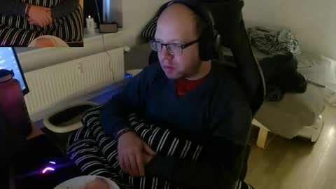 Christian online show from April 27, 4:53 am