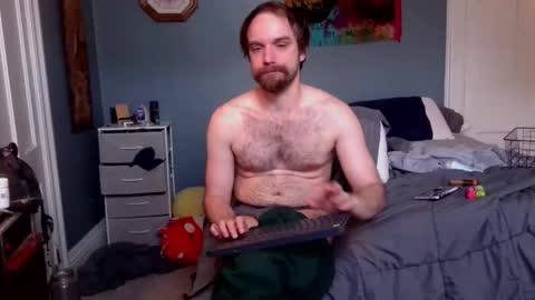 Pilgrim online show from April 29, 5:52 pm
