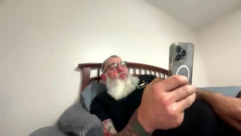 hrdtyme68 online show from May 4, 2:24 am