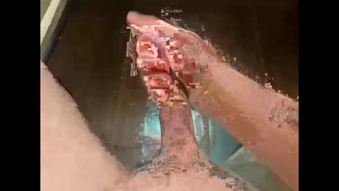 hung_mac0 online show from May 18, 12:40 am