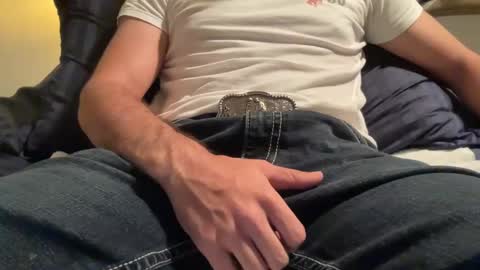 HungRowdyCowboy online show from May 10, 2:02 am