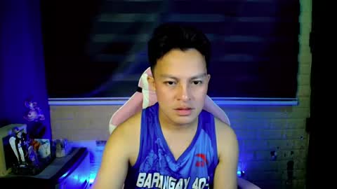 hunk_danny online show from July 9, 11:52 pm
