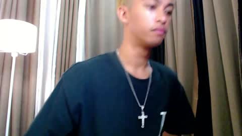 hunk_edward online show from June 12, 1:20 pm