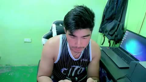 ADAM online show from May 13, 1:24 am