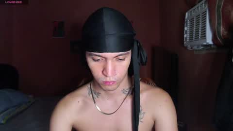 hunter_jagg online show from July 28, 5:59 am