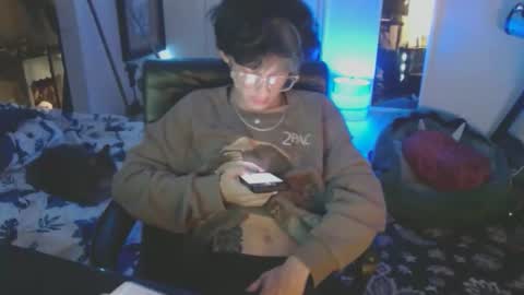 hunteriman online show from May 20, 7:48 am