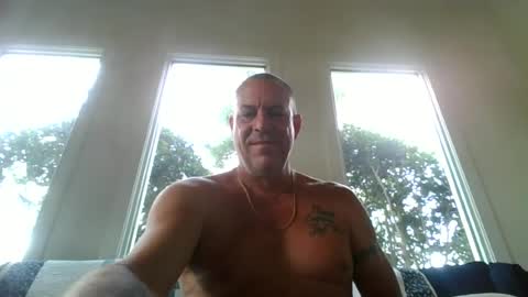 hunybager online show from July 4, 1:58 pm