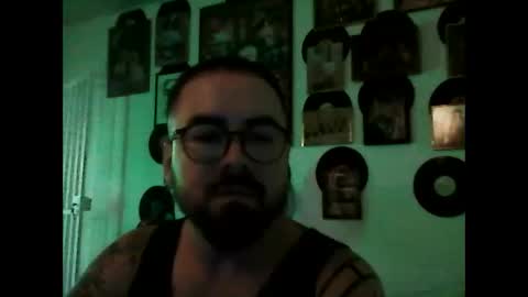 hurtadodirector online show from April 30, 2:40 am