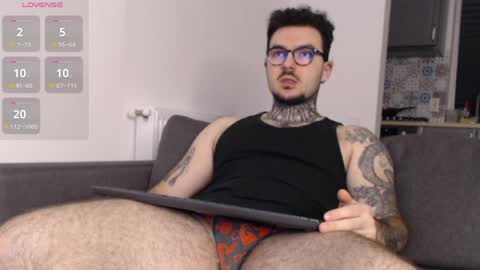 hypersyren online show from May 6, 7:03 pm