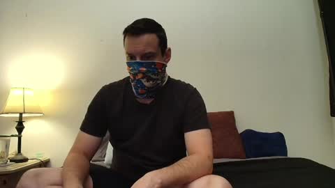 i o ro online show from May 12, 8:01 am