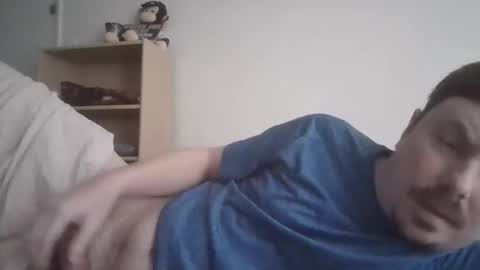 iaguy0587 online show from May 13, 7:55 pm