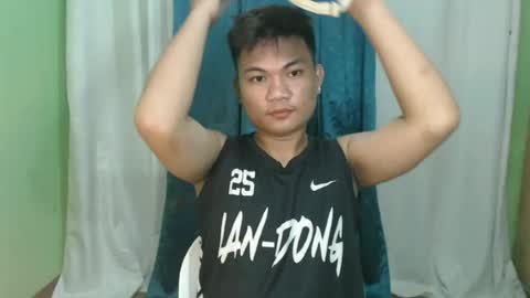 iamjanmar online show from July 28, 7:39 pm