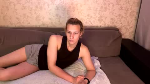 ian_mcflurry online show from July 13, 6:10 pm