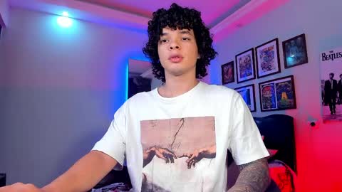 Andres online show from May 17, 9:55 pm
