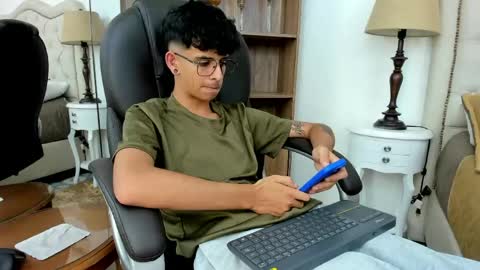 ibratxandy online show from May 15, 7:11 pm
