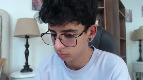 ibratxandy online show from May 5, 7:14 pm