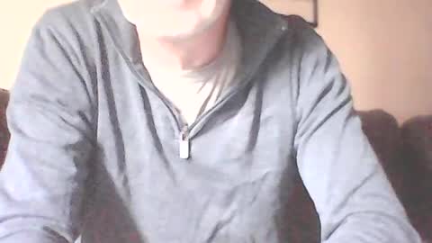 icemandude online show from July 29, 12:26 pm