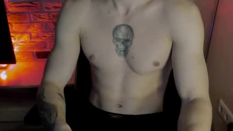yo online show from May 10, 9:38 pm